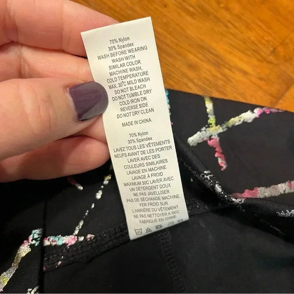 Zyia High Rise Metallic Abstract Rainbow Black 7/8 luxe leggings size 12 80s - Picture 4 of 8